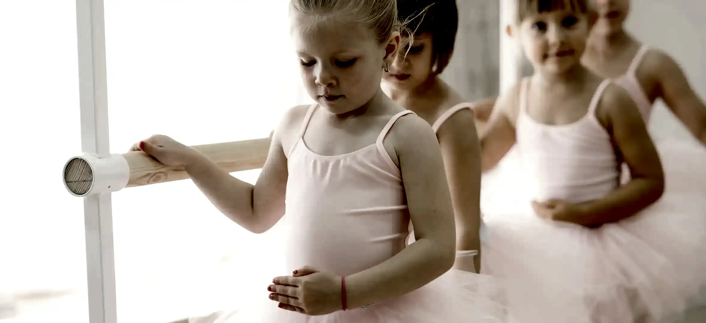 Bale yapan çocuklar